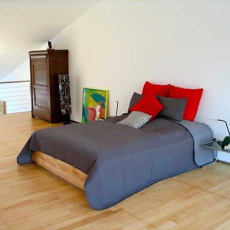Ormalingen Artist'S Loft Zur Maloya 아파트 객실 사진