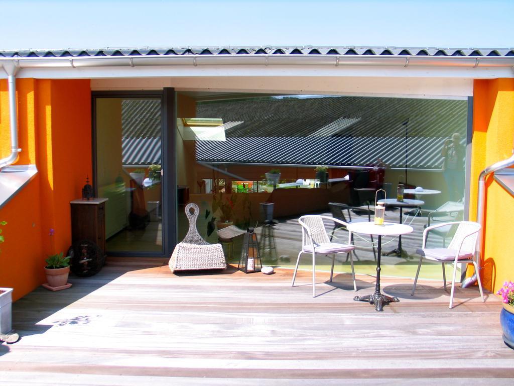Ormalingen Artist'S Loft Zur Maloya 아파트 객실 사진